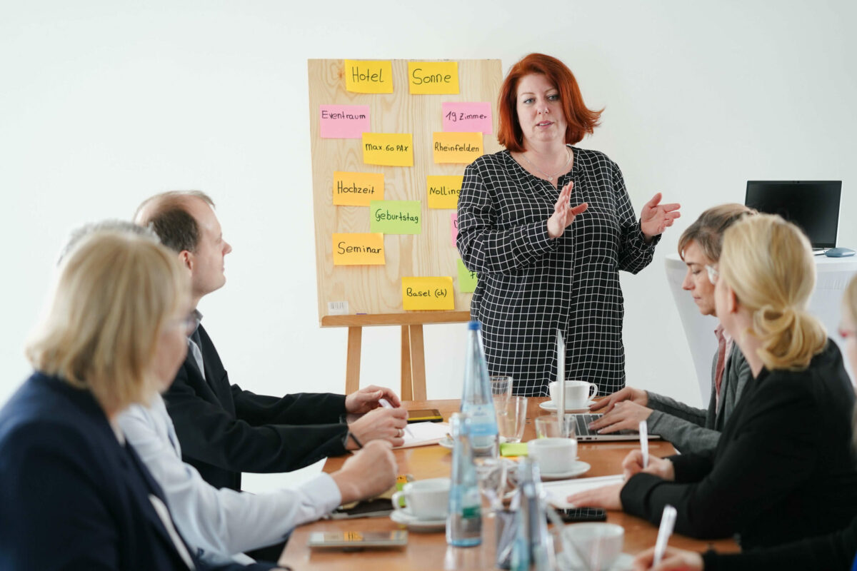 sonne-nollingen-eventraum-seminar-business-meeting-01 sonne-nollingen-eventraum-seminar-business-meeting-01